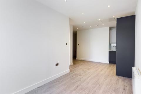 1 bedroom apartment to rent, Station Road, Addlestone, KT15