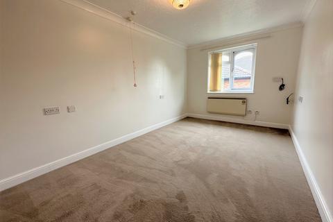 2 bedroom retirement property for sale - St. Christophers Gardens, Ascot SL5