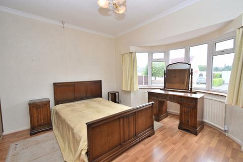 2 bedroom detached bungalow for sale - Kingsbury Avenue, Evington, LE5