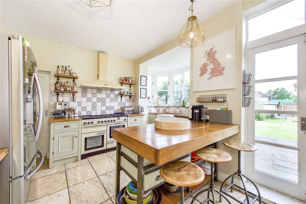 Kitchen/Breakfast Rm