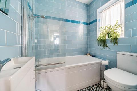 1 Adams Road, Beckenham, BR3 4AX