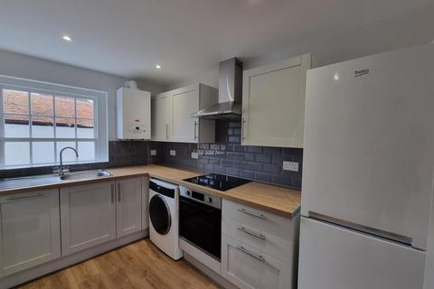 1 bedroom apartment to rent, West St Helen Street,  Abingdon,  OX14