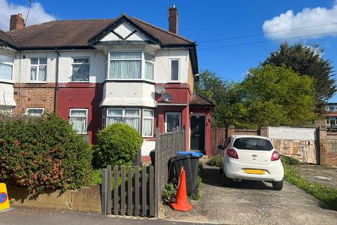 17 Greenmoor Road, Enfield, EN3 7HJ