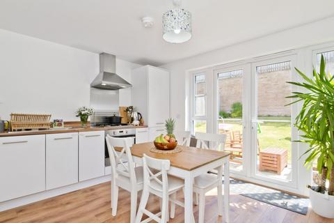 44 Clippens Drive, Edinburgh, EH17 8TU