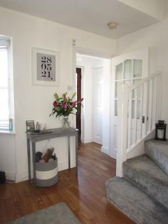 16 Hilton Road, Manchester, M22 4ZD