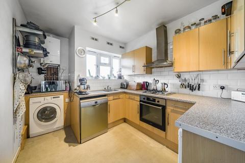 4 bedroom flat for sale - Effra Parade, London