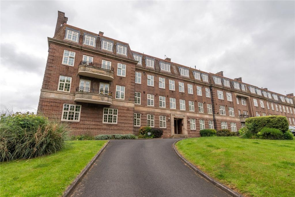 Pitmaston Court West, Goodby Road, Moseley, Birmingham, B13 3 bed ...