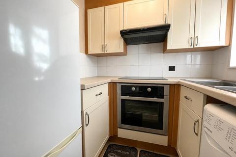 1 bedroom flat to rent, Cliff Road, Leeds, West Yorkshire, LS6