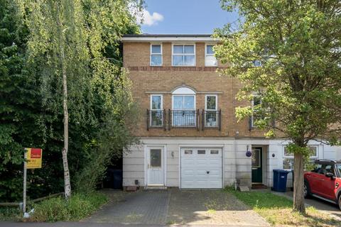 4 bedroom townhouse for sale, Ribblesdale Avenue,  New Southgate,  London,  N11