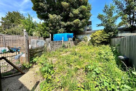72 Guildford Road, Croydon, CR0 2HJ