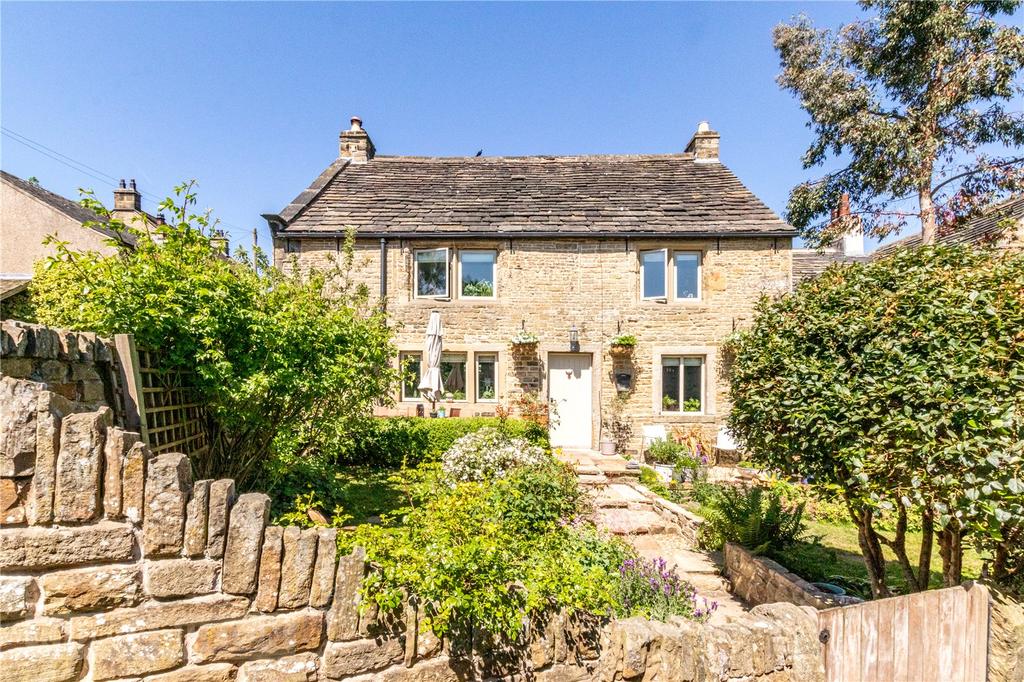 Wooldale Road, Holmfirth, West Yorkshire, HD9 4 bed house for sale £