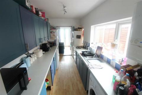 3 bedroom terraced house for sale - Cotmanhay Road, Ilkeston, Derbyshire, DE7 8PE