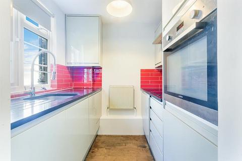2 bedroom flat to rent, Broadway mansions , Effie Road, LONDON, SW6