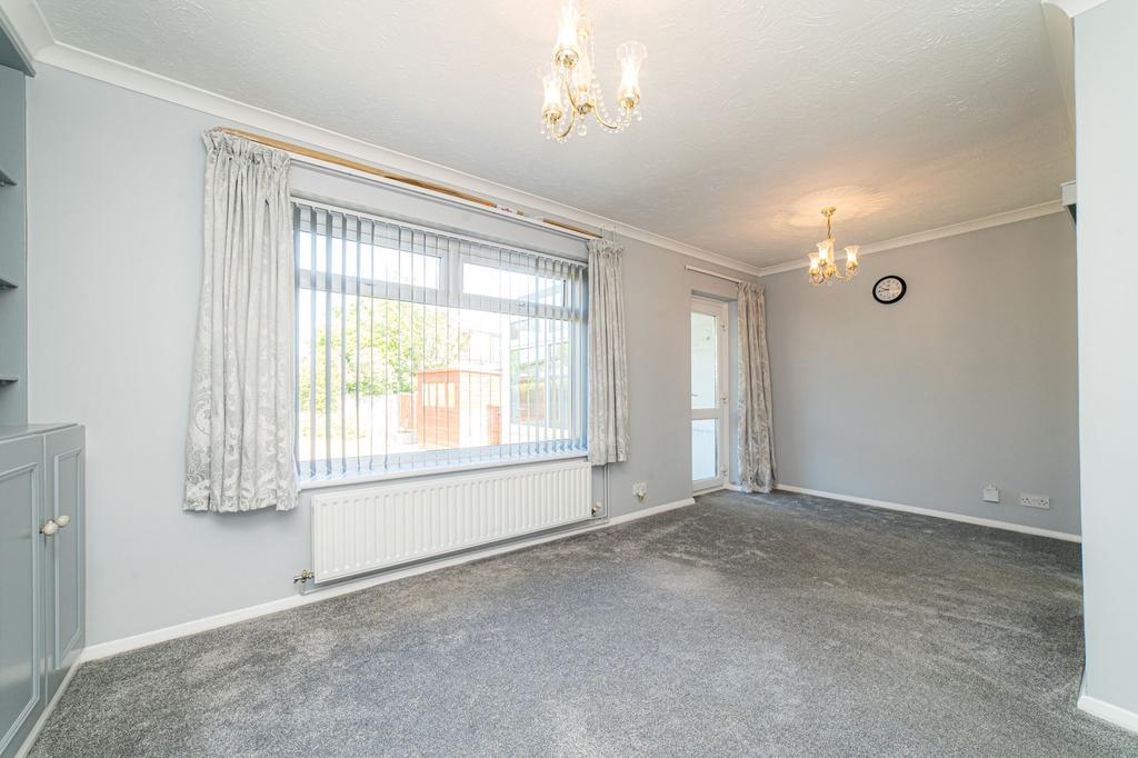 Barton Road, Canterbury, CT1 2 bed detached bungalow for sale £350,000