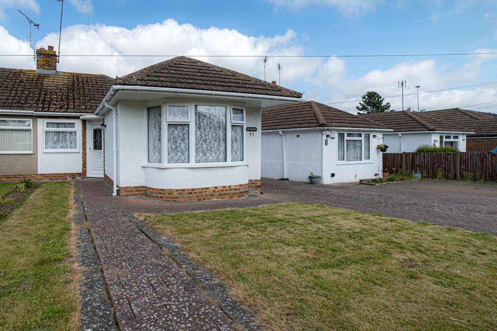 Barton Road, Canterbury, CT1 2 bed detached bungalow for sale £300,000