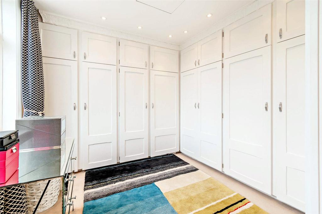 Dressing Room