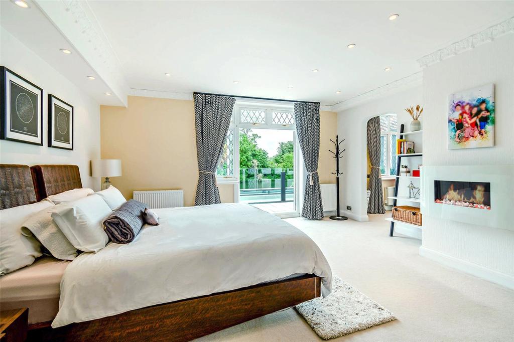 Principal Bedroom