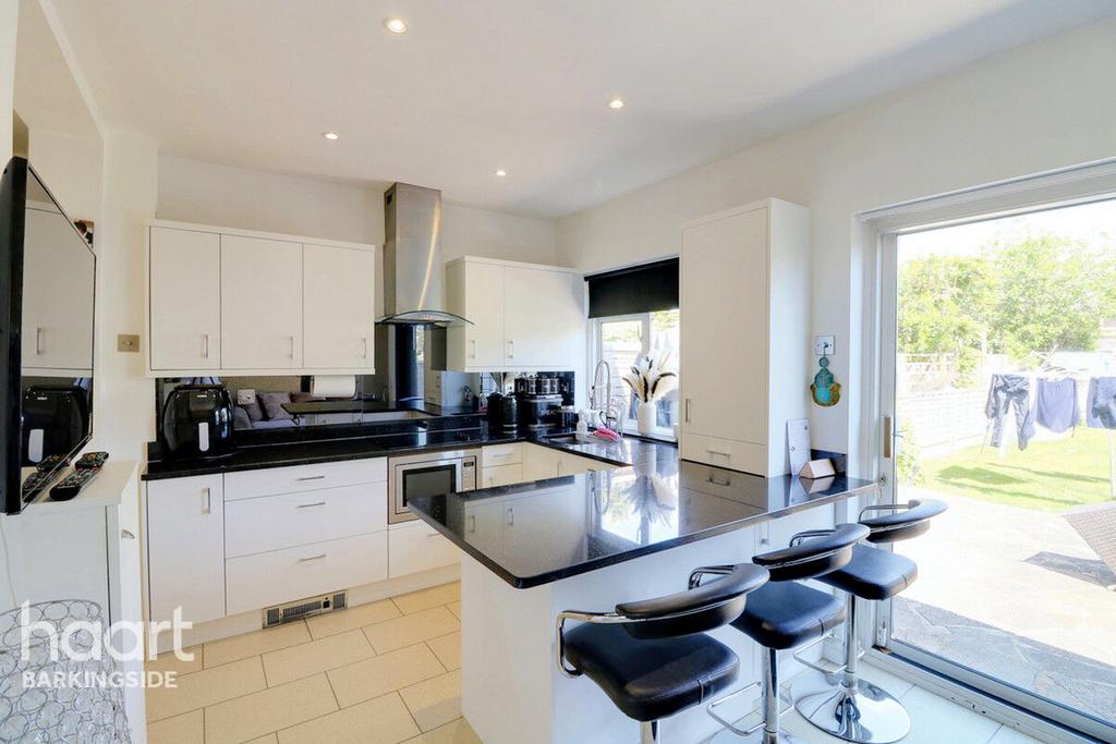 Ashurst Drive, Barkingside 3 bed terraced house for sale £550,000