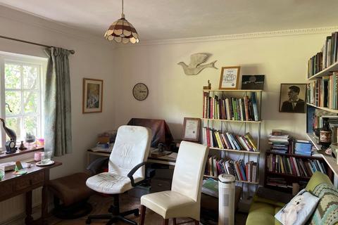 22 Copthorne Road, Felbridge, East Grinstead, RH19 2NS