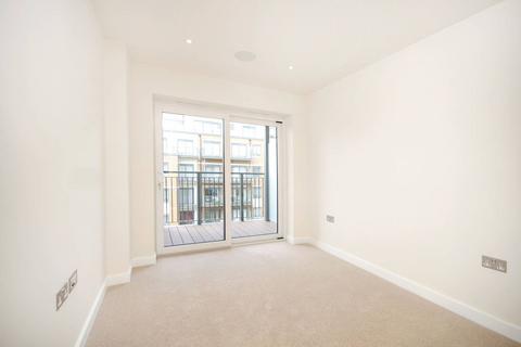 2 bedroom flat to rent - Boulevard Drive, Colindale, London, NW9