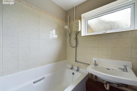 88 Leasow Drive, Birmingham, B15 2SW