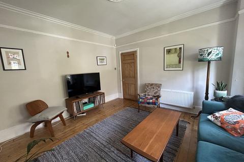 2 bedroom flat to rent, Cowley Road, Mortlake, SW14