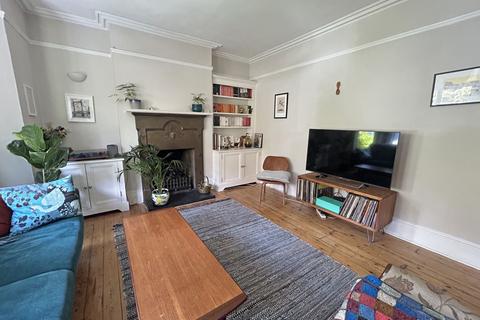 2 bedroom flat to rent, Cowley Road, Mortlake, SW14