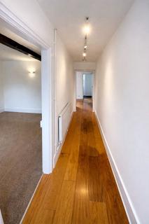 undefined, Red House, Hp14