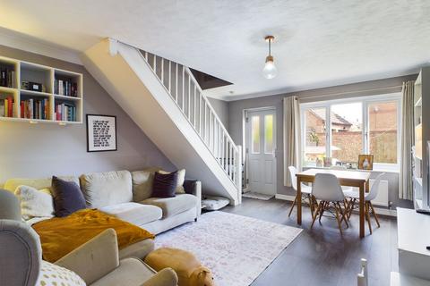 2 bedroom terraced house for sale - Camp Hill, Bugbrooke, NN7
