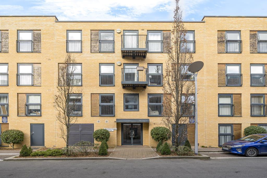 Stanmore Place, Stanmore, HA7 1 bed apartment £1,550 pcm (£358 pw)