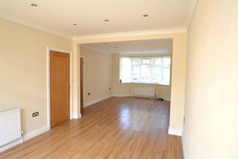 3 bedroom semi-detached house to rent, Marlborough Road, Langley, Berkshire, SL3