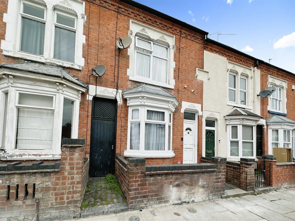 Newport Street, Newfoundpool, Leicester 3 bed terraced house for sale