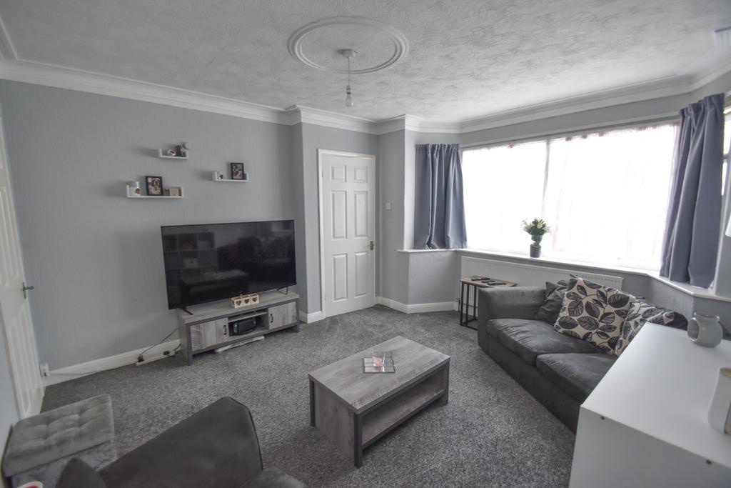 Avenue, Skegness, PE25 3 bed semidetached house for sale £172,000