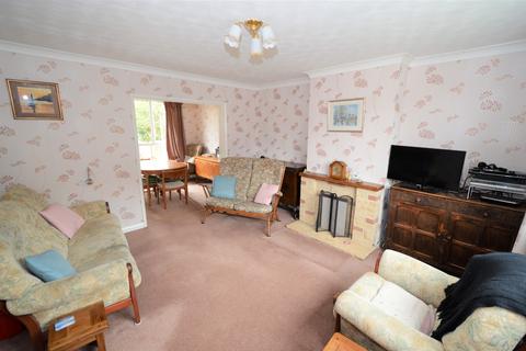 5 bedroom semi-detached house for sale - Fernhill Close, Hawley, Nr Blackwater, Camberley