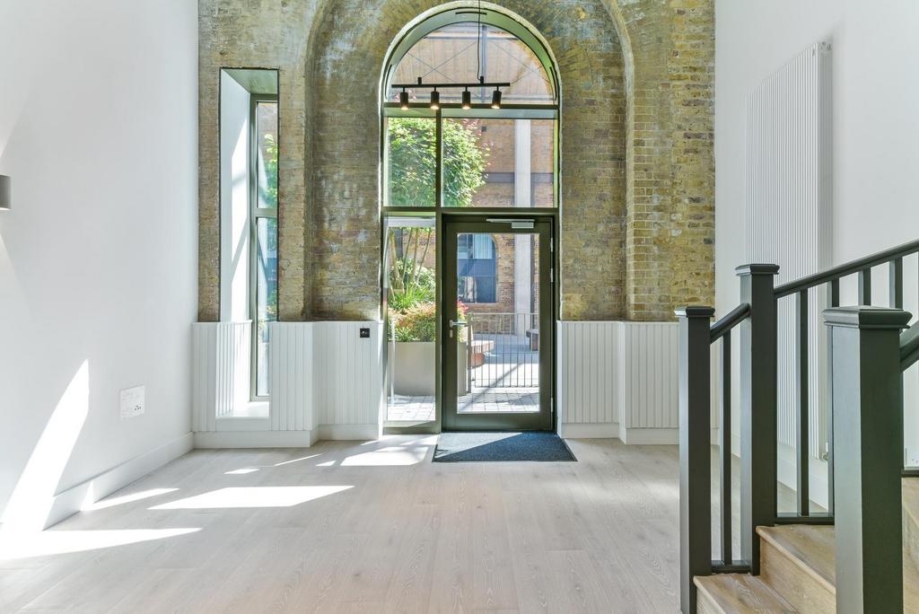 Apartment in London, Glyndon, Shooters Hill - View 2