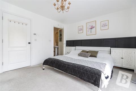 4 bedroom house for sale - Bakery Close, Chadwell Heath, RM6
