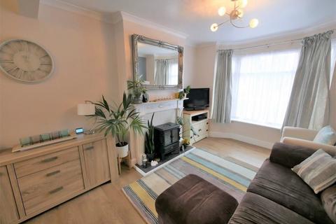 30 Henslow Road, Ipswich, IP4 5EG