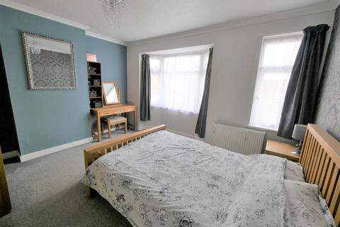 30 Henslow Road, Ipswich, IP4 5EG