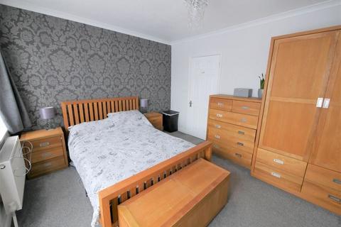 30 Henslow Road, Ipswich, IP4 5EG