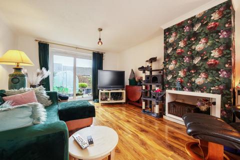 9 Claife Close, Windermere, LA23 2LL