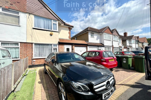 undefined, Harrow Road, Feltham TW14