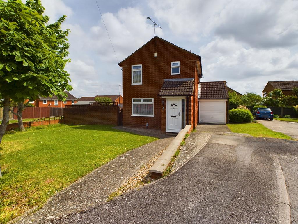 Spode Close, Tilehurst, Reading, RG30 3 bed detached house for sale £500,000