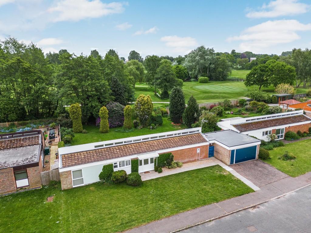 Middleton 3 bed detached bungalow for sale £300,000