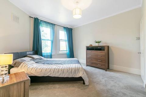 2 bedroom flat to rent - Elms Crescent, Abbeville Village, London, SW4