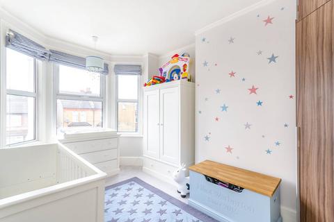 4 bedroom house to rent - Birkbeck Road, Beckenham, BR3