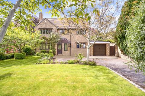 6 Lifford Gardens, Broadway, WR12 7DA