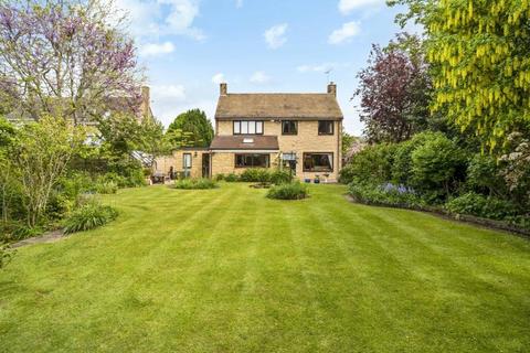 6 Lifford Gardens, Broadway, WR12 7DA
