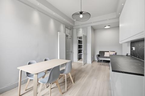 4 bedroom flat to rent, Spottiswoode Road, Edinburgh, EH9