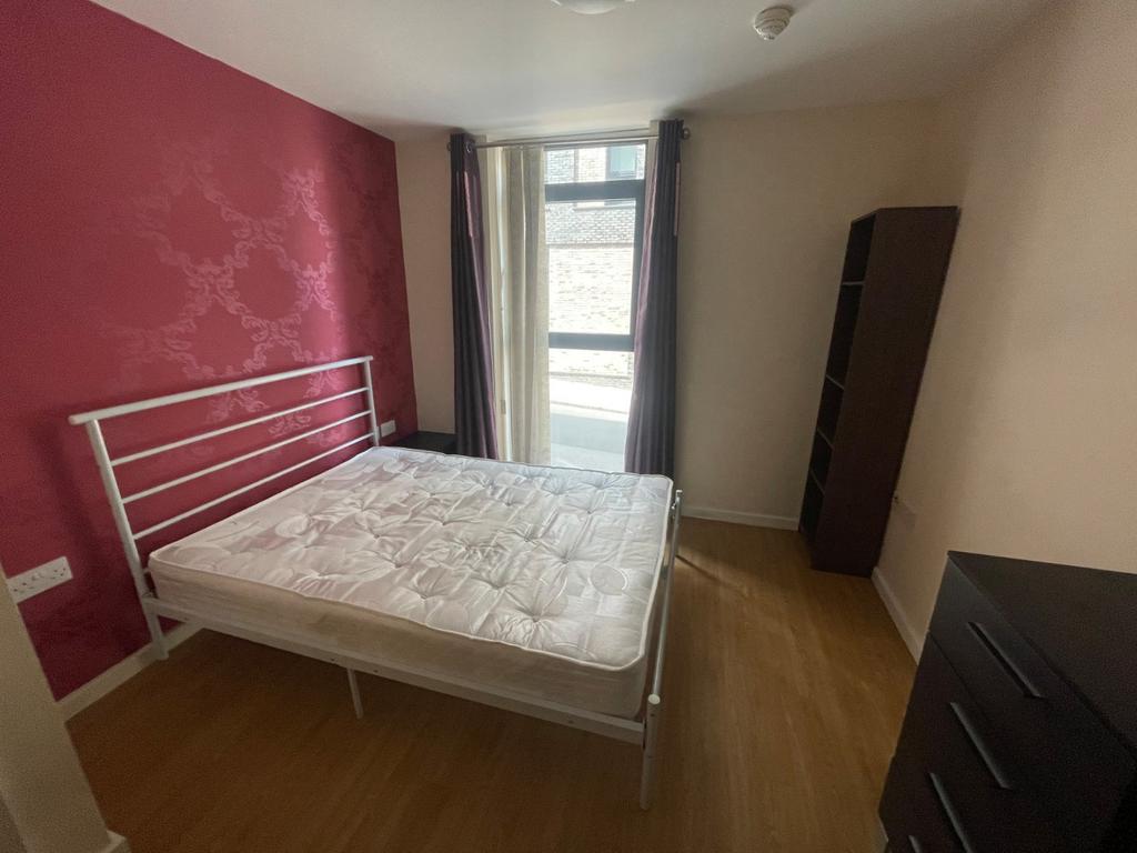 Apartment in South Yorkshire - View 5