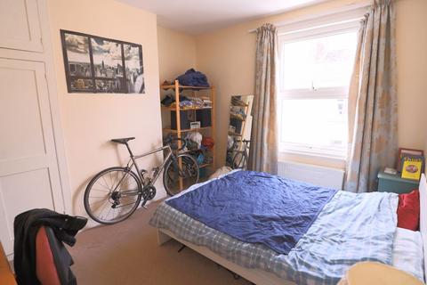 19 Chute Street, Exeter, EX1 2BZ